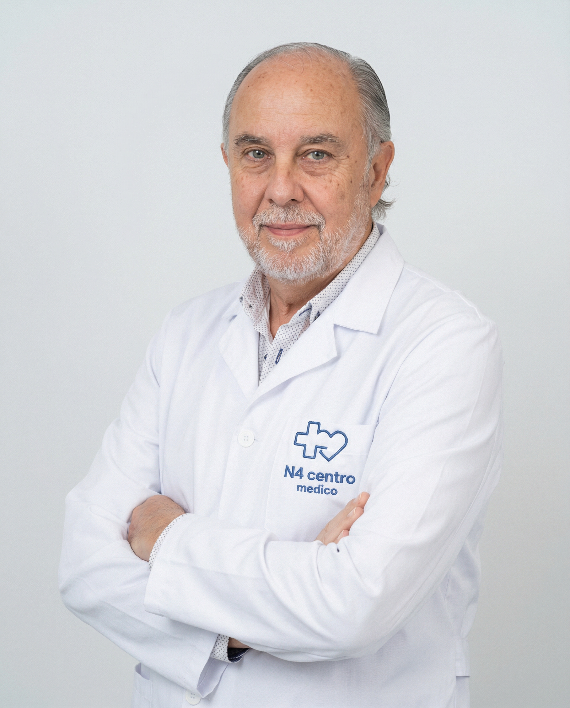 Doctor Rafael Lama Martínez Neumólogo
